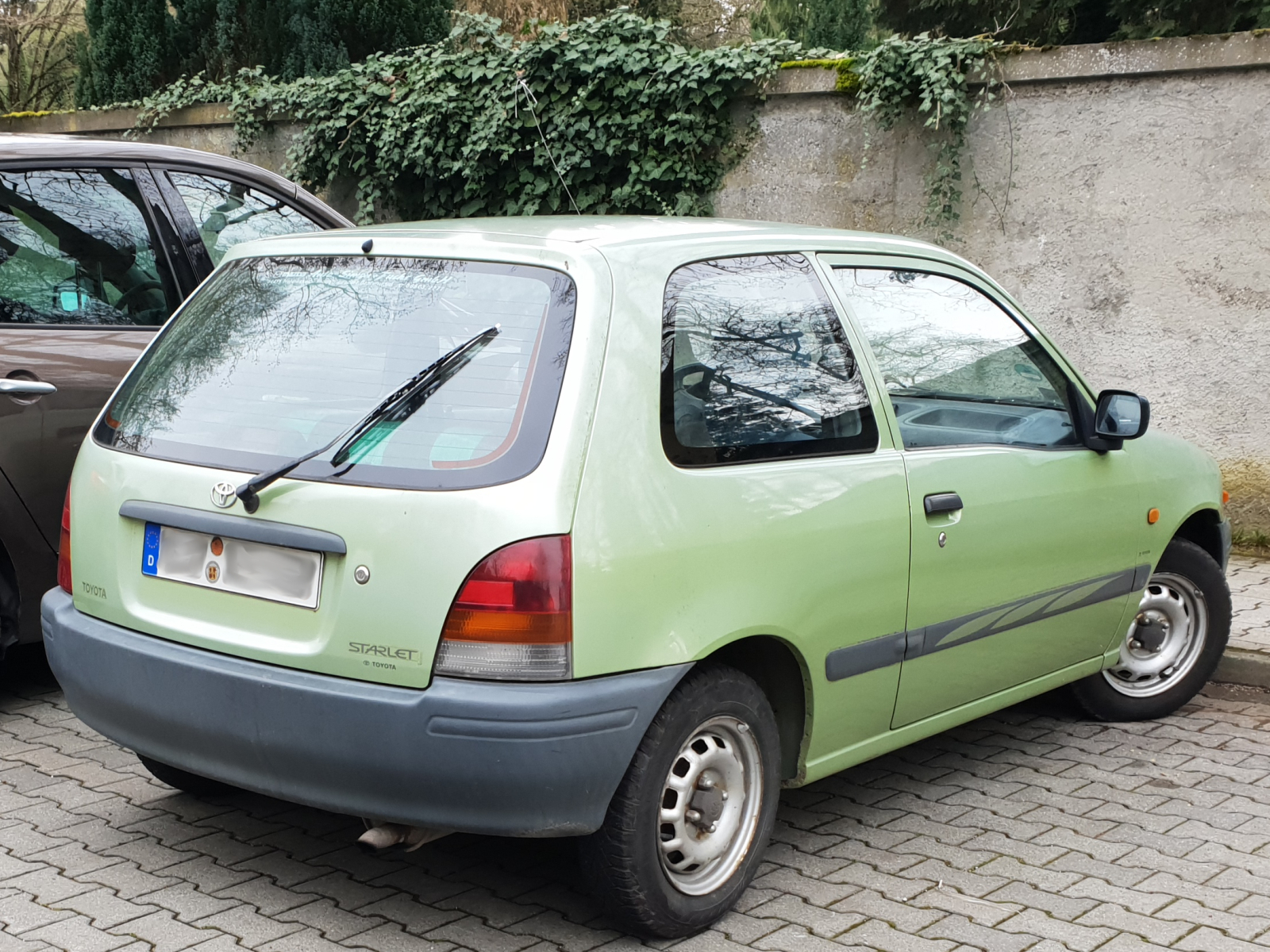 Toyota Starlet