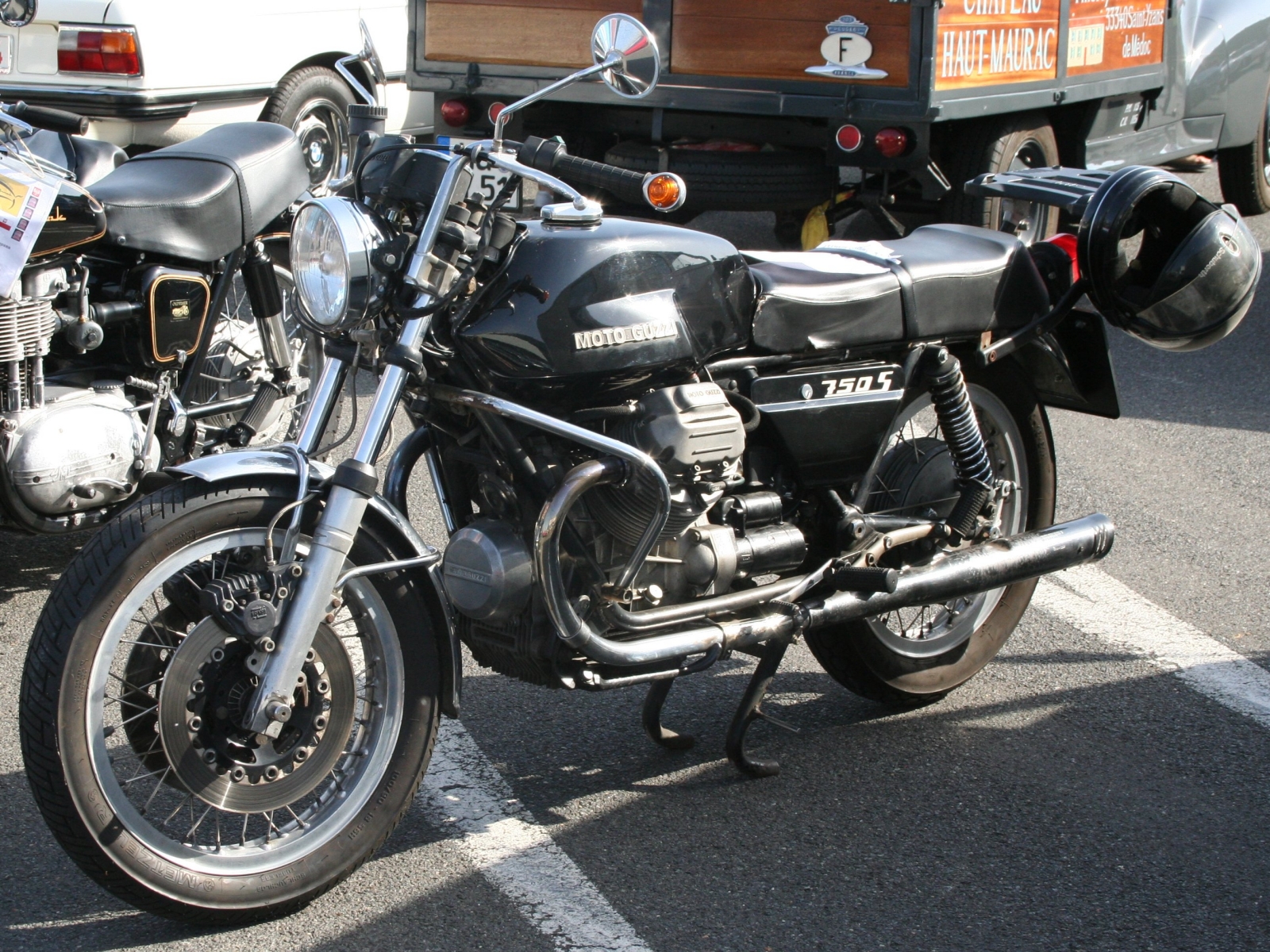 Moto Guzzi 750 S