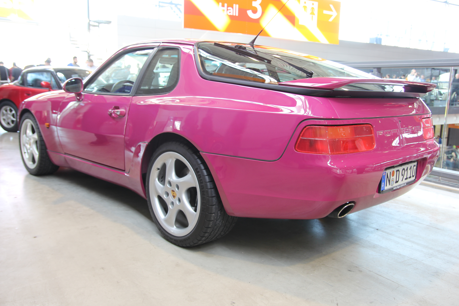 Porsche 968