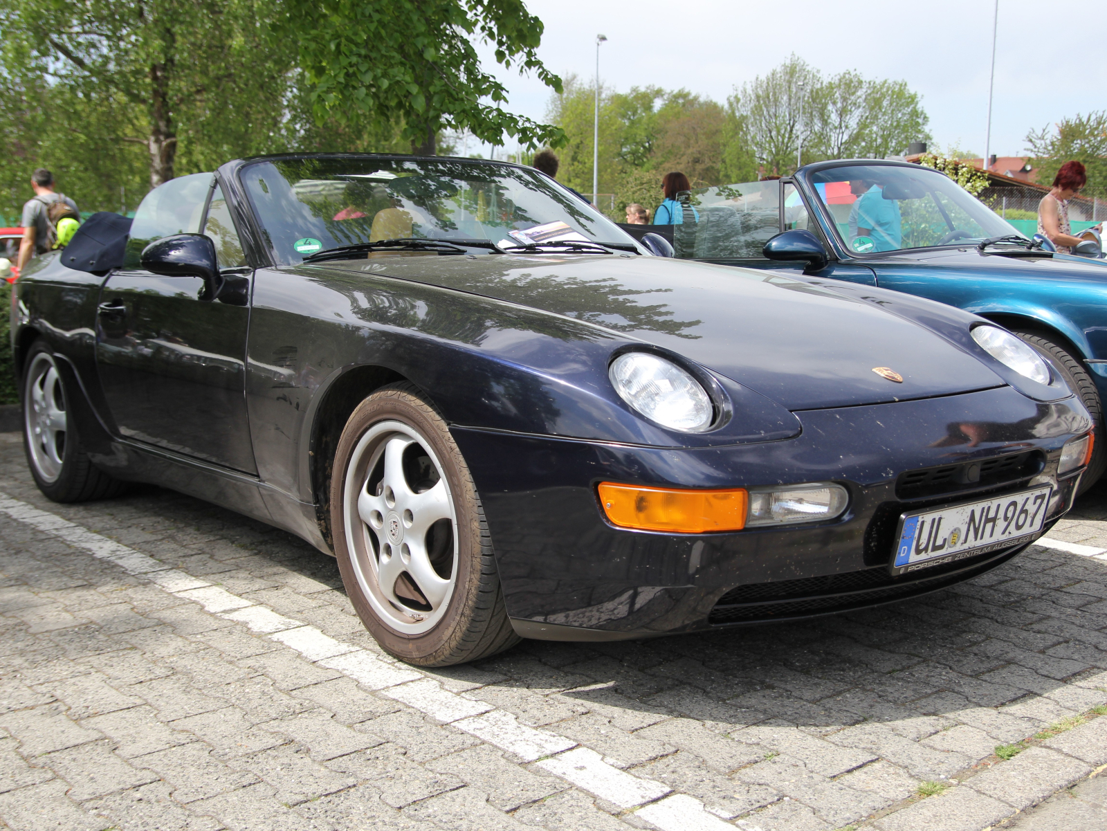 Porsche 968