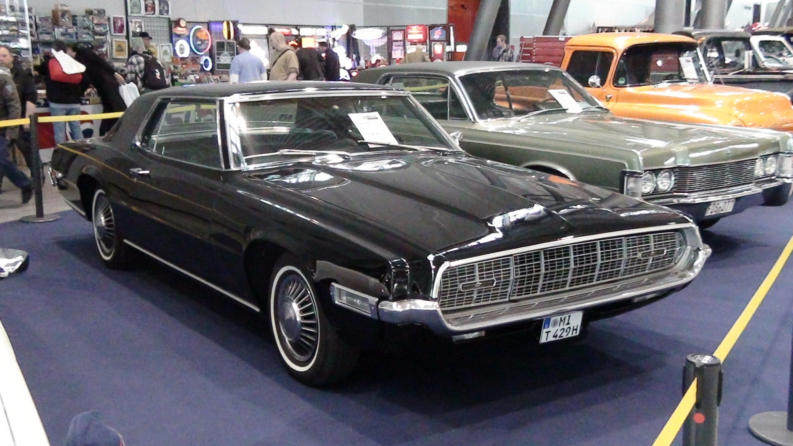 Ford Thunderbird