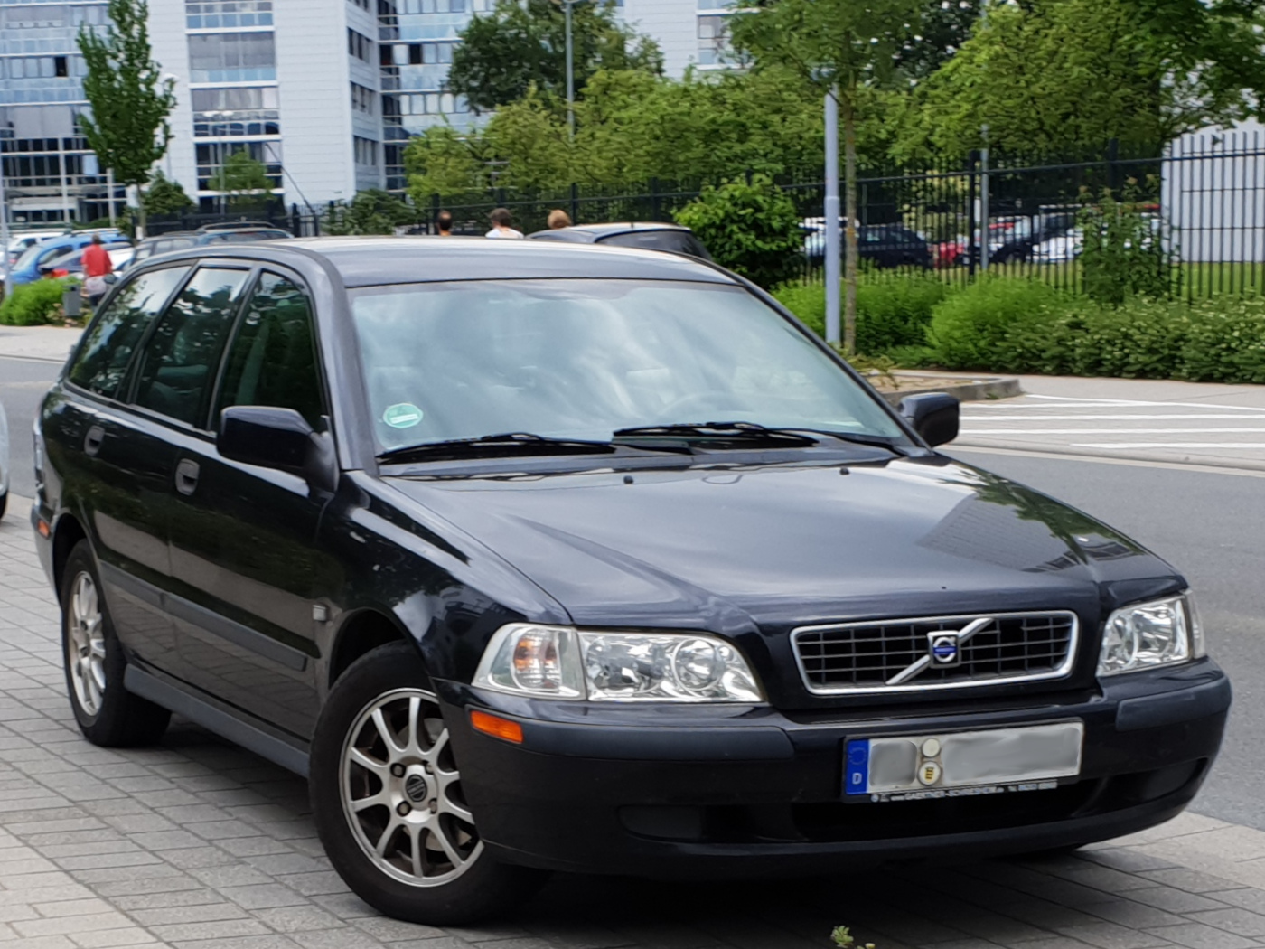 Volvo V 40