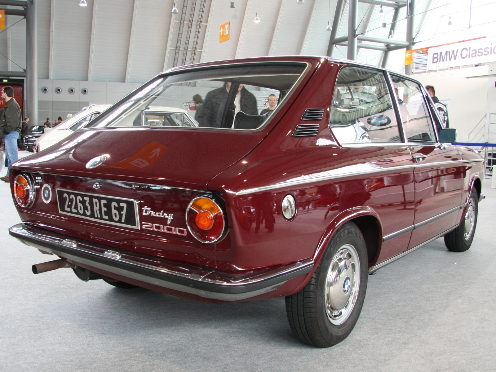 BMW 2002 Touring