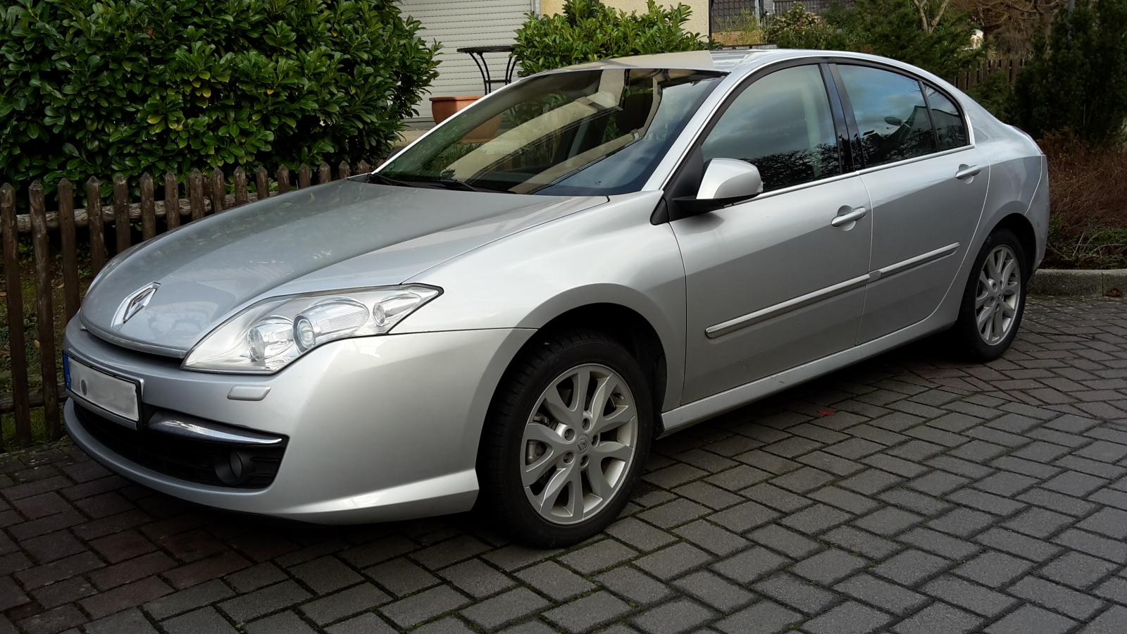 Renault Laguna