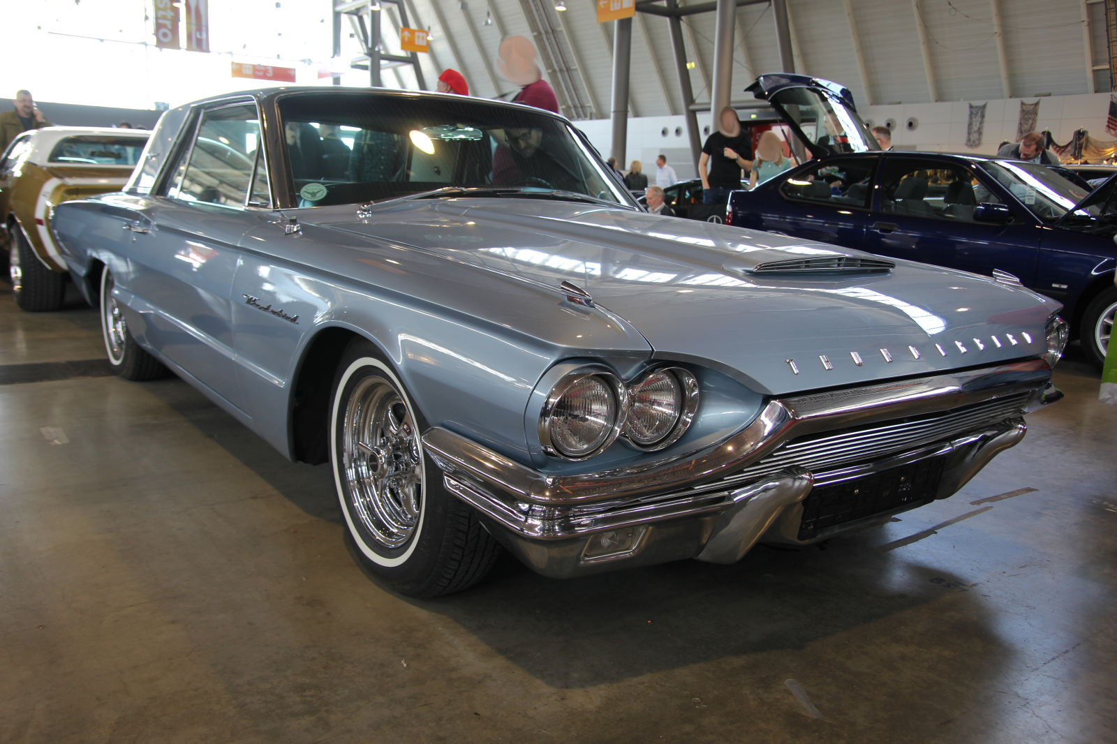 Ford Thunderbird