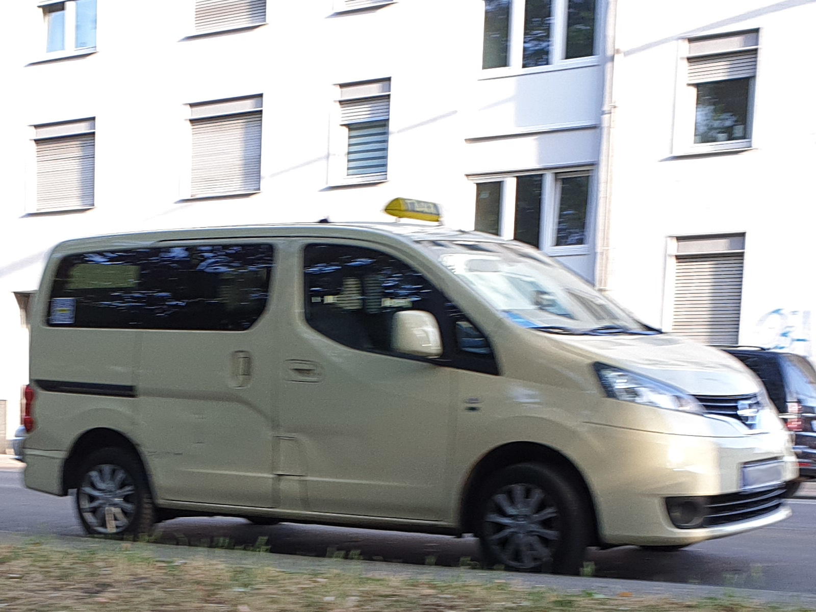 Nissan NV 200