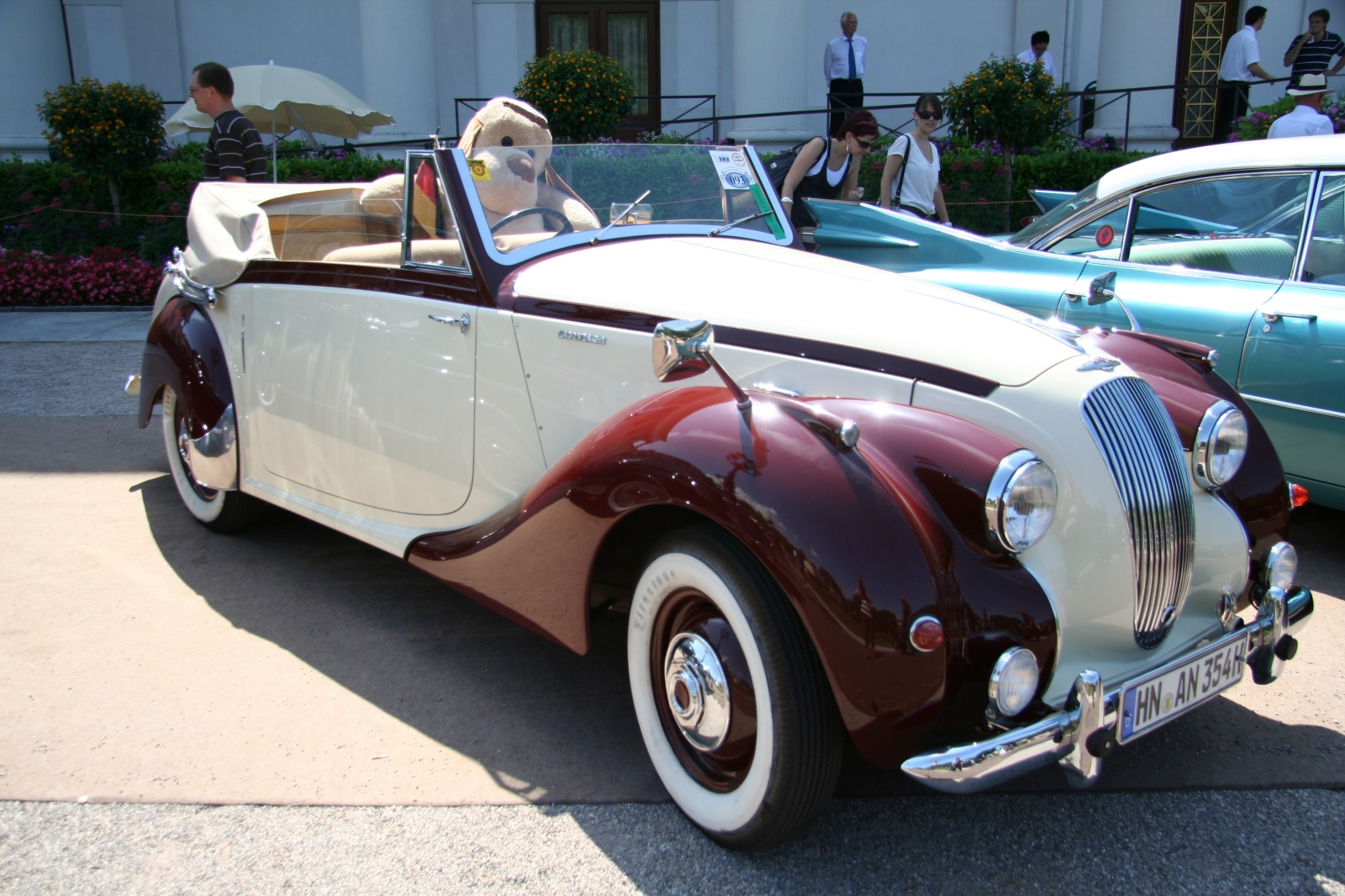 Lagonda 2.6 Litre Drophead Coup - Bildersammlung von Christof Rezbach