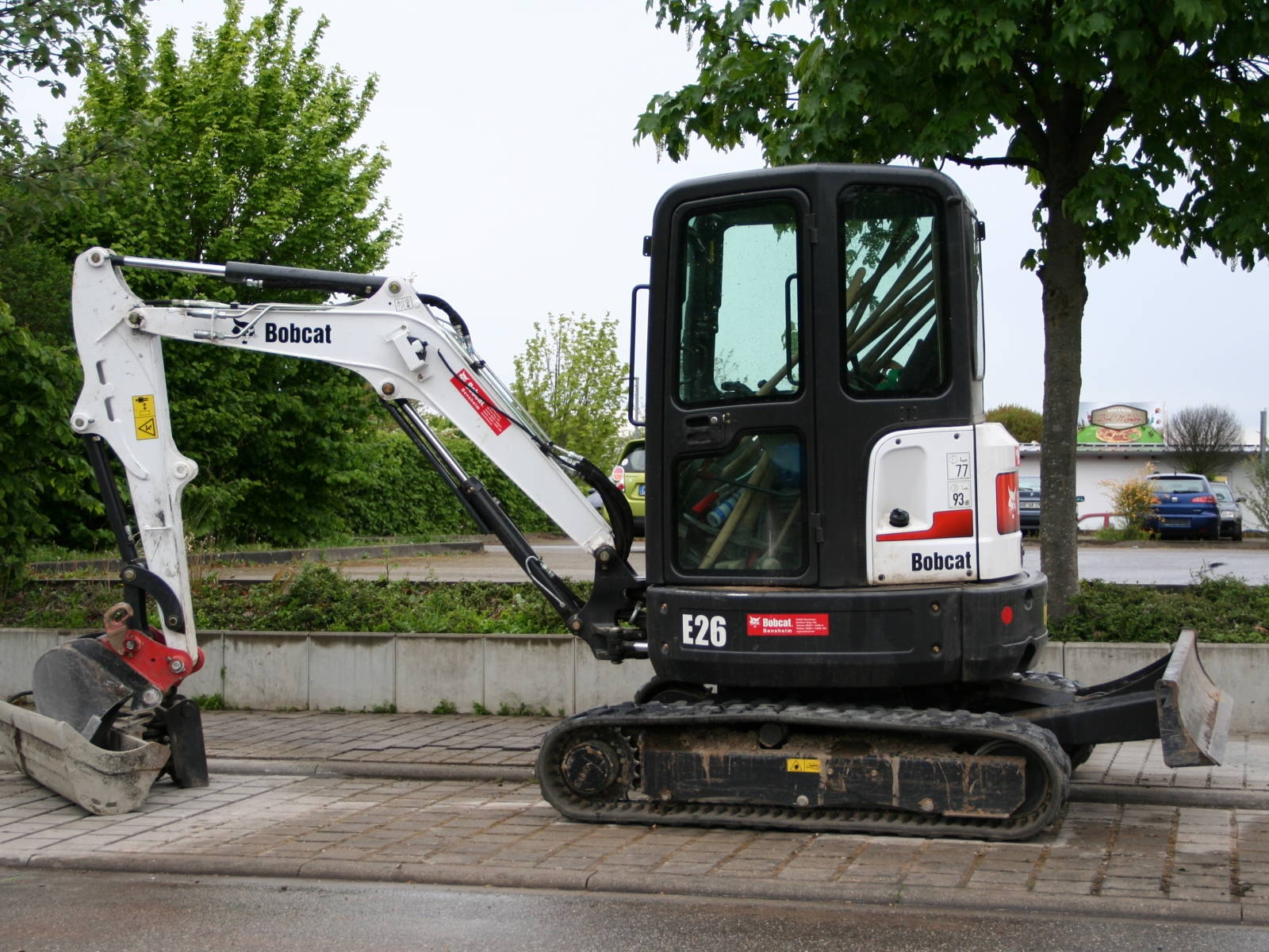 Bobcat E26