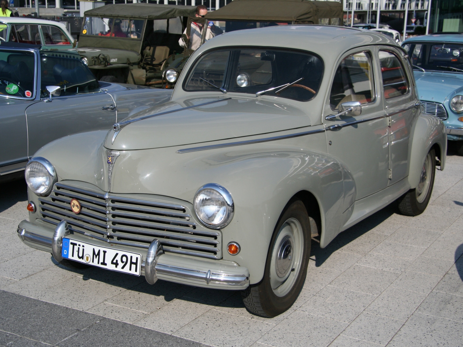 Peugeot 203