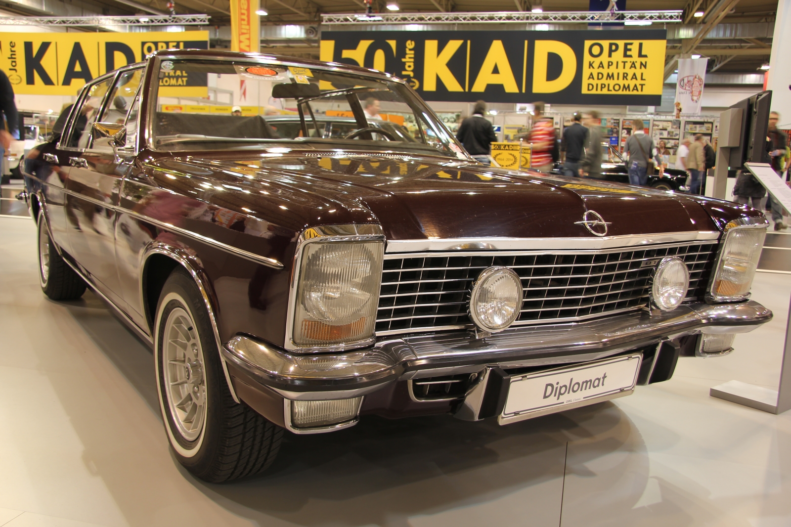 Opel Diplomat B 2,8 E Automatic Cabriolet von Fissore