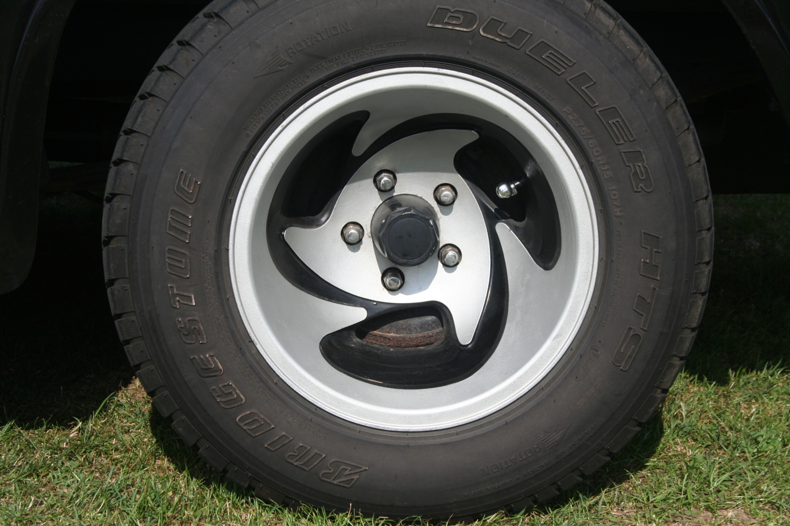 Chevrolet Chevy Van 20 V8 Detail