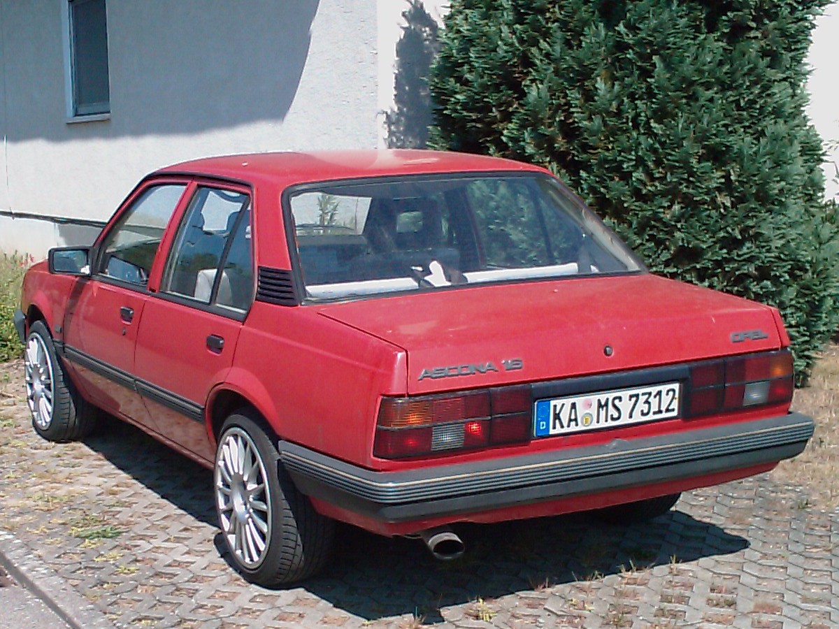 Опель аскона 1.6. Opel Ascona 1.6. Опель Аскона 1983. Opel Ascona c. Опель Аскона 1.6 1987 хэтчбек.