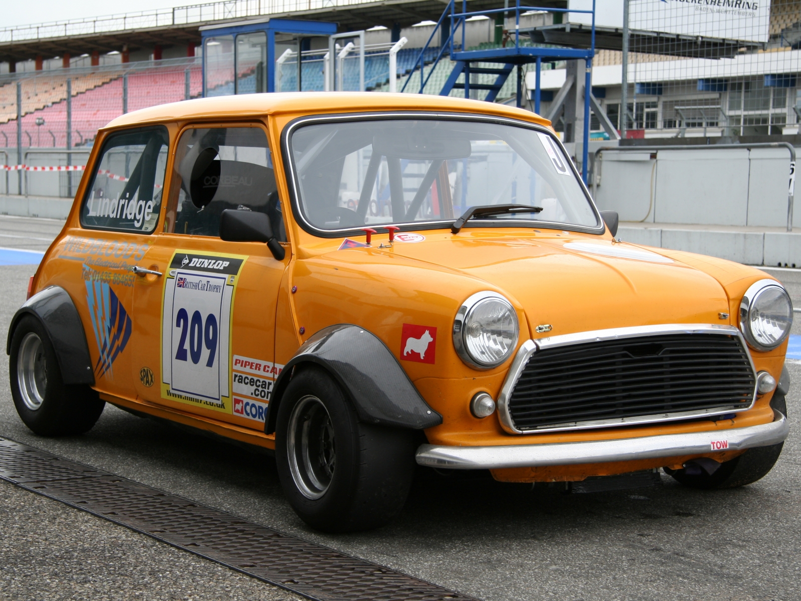 Mini